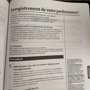 Clavinova CLP 220 - Yamaha Digital Piano