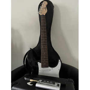 Yamaha EG112C + amplificador GA-15