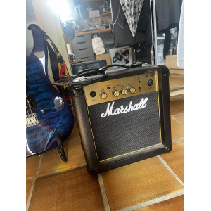 Guitare ibanez gaucher + ampli Marshall