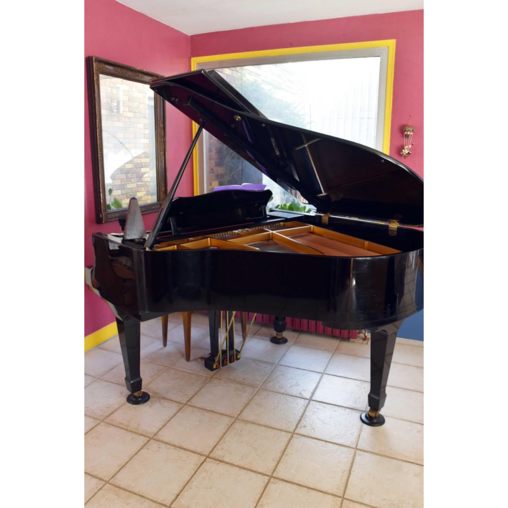 Young Chang g157 - Piano de cola