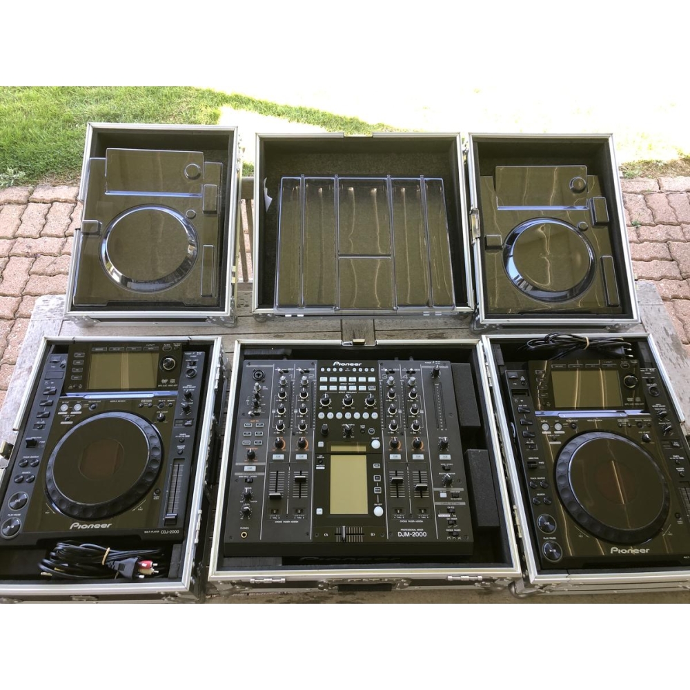 Pioneer 2 reproductores de CDJ-2000 + mesa de mezclas DJM-2000