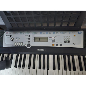 Yamaha YPT-200