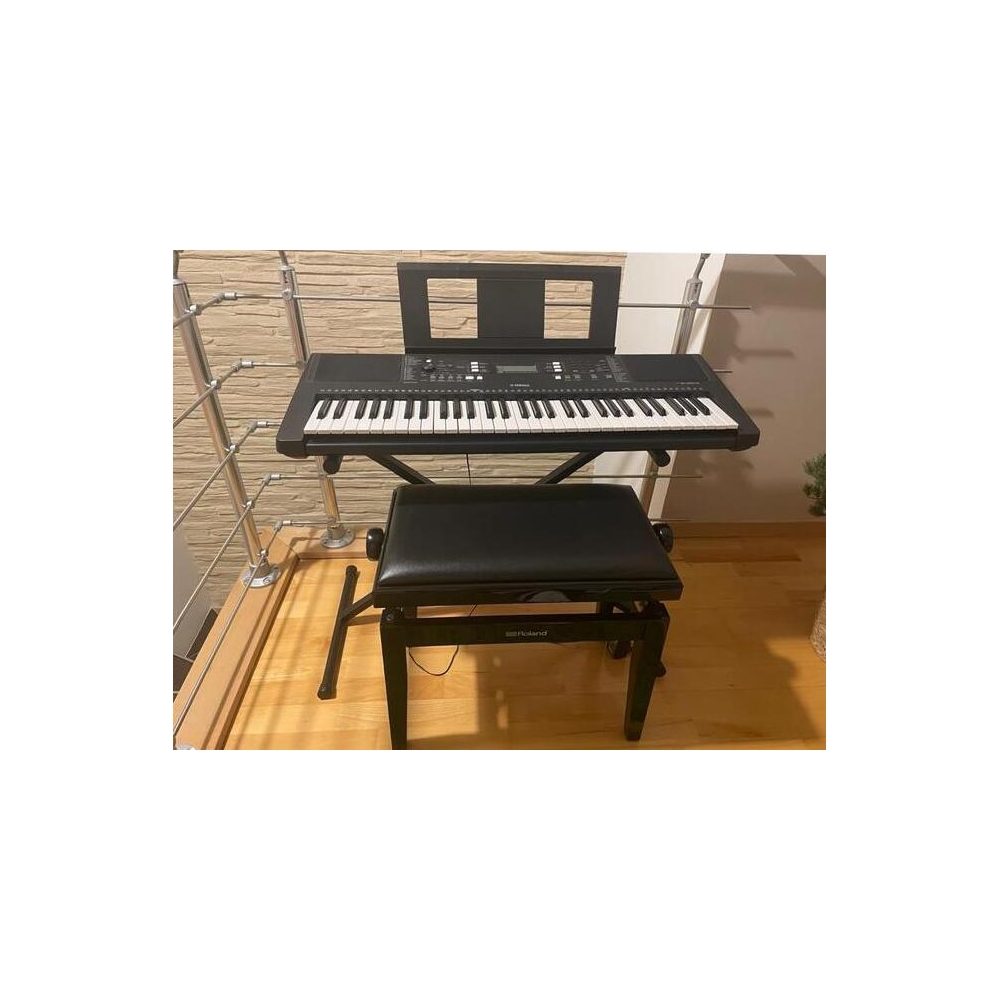 Yamaha PSR-E373