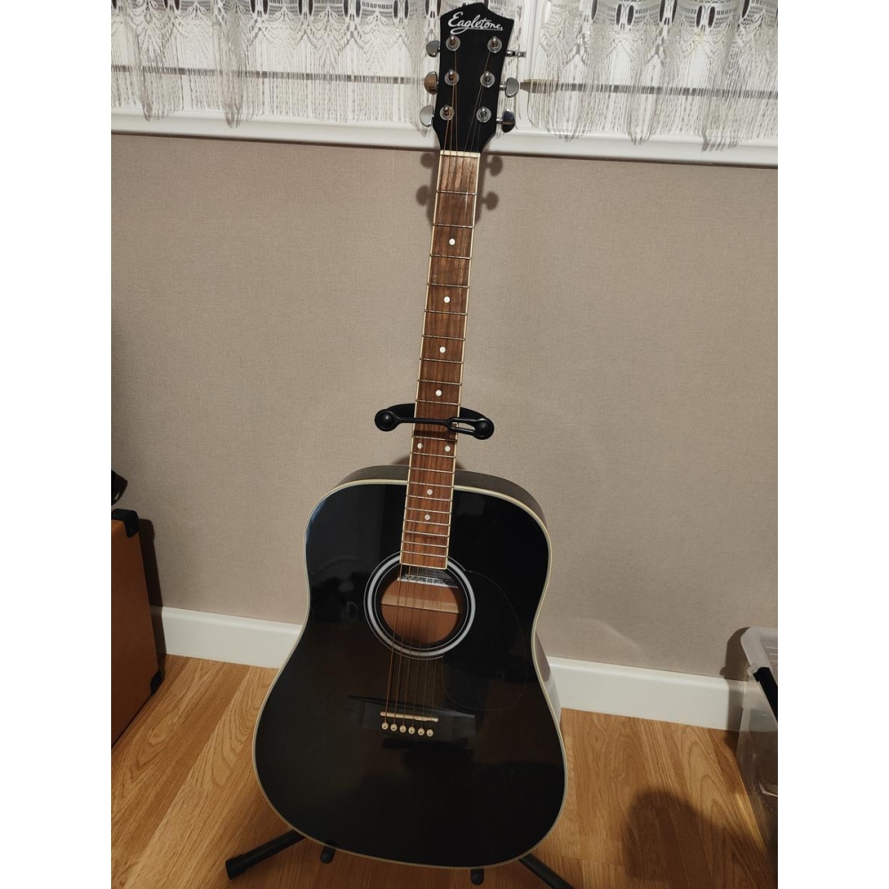 Eagletone guitare électro acoustique + ampli + acessiores