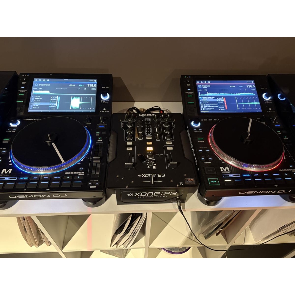 Denon SC6000M Prime motorizadas (par de unidades)
