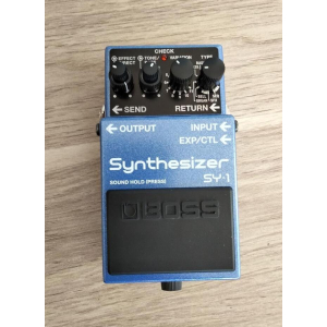 Boss SY-1 - Pedal de bajo sintetizadora