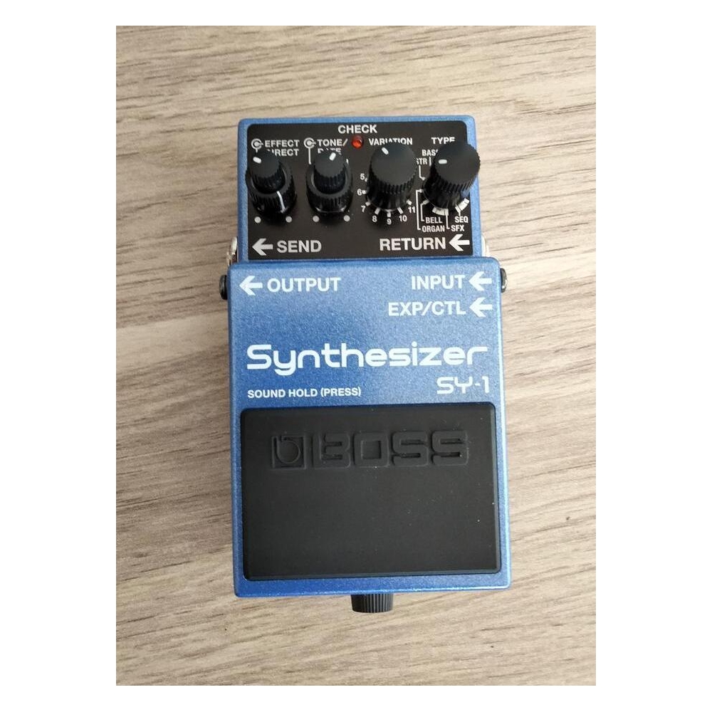Boss SY-1 - Bass Synthesizer Pedal