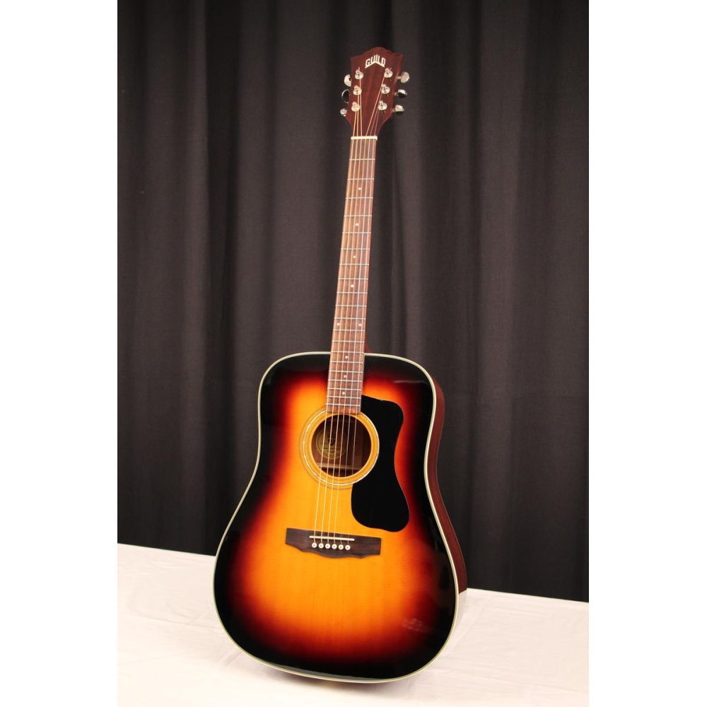 Guild D-140-SB is a superb acoustic guitar that offers exceptional sound quality and versatility. This dreadnought-style guitar