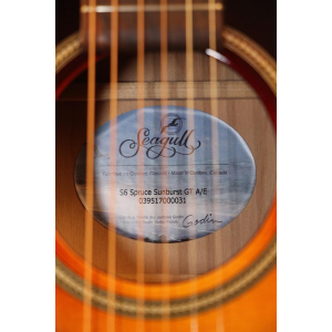 Seagull S6 Original Spruce Sunburst GT A/E
