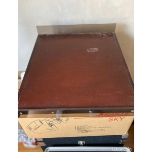 Sound reinforcement equipment