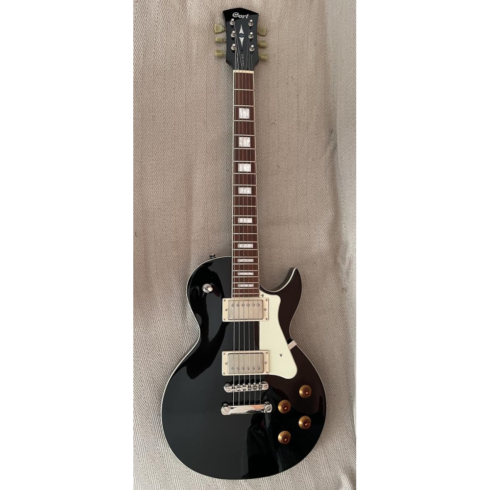 Cort C200 - Black & White