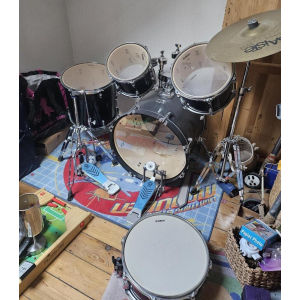 Yamaha Gigmaker Acoustic Drum Kit
