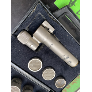 Oktava MC 012 with 6 capsules