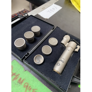 Oktava MC 012 with 6 capsules