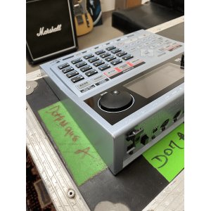 The Boss Dr Rhythm DR880 is a powerful drum machine that offers an extensive range of sounds and features. With its comprehensiv