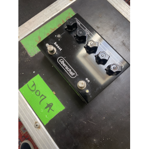 Bogner Überschall is a high-gain, all-tube guitar amplifier head that delivers a powerful and aggressive tone. Designed by 