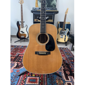 Martin D35 1982 with case