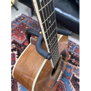 Martin D35 1982 with case