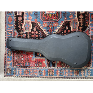 Martin D35 1982 with case