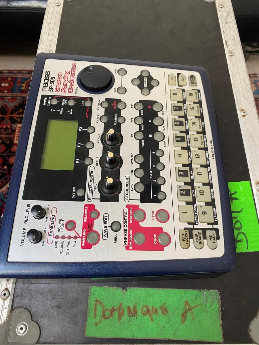 BOSS Groove Sampling workstation サンプラー SP-505 