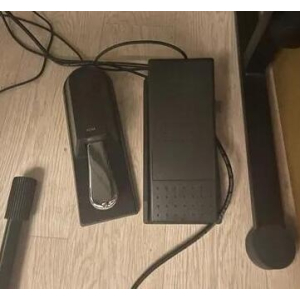 Yamaha Genos completo teclado arranger de 76 teclas con todos los accesorios