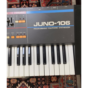 Roland Juno 106