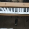 ROLAND F30E piano digital
