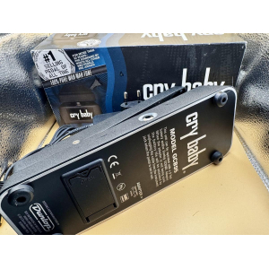Dunlop CryBaby GCB-95 WahWah Pedal + 9V Power Supply