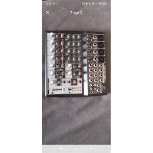 Behringer Xenyx 1202 - 12-Input Analog Mixing Console