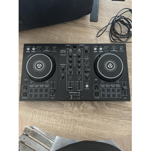 Pioneer ddj 400 con Funda + Soporte + Auriculares