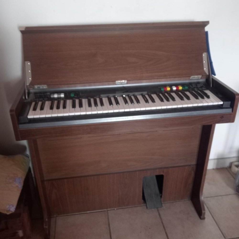 Yamaha CN-70 - Órgano electrónico vintage de un teclado