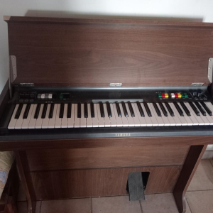 Yamaha CN-70 - Vintage electronic single manual organ