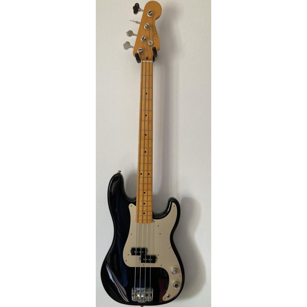 Fender Basse Precision Classic Séries 50’s Lacquer Black