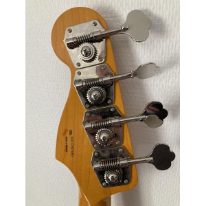 Fender Basse Precision Classic Séries 50’s Lacquer Black