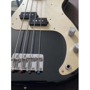 Fender Basse Precision Classic Séries 50’s Lacquer Black