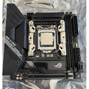 Hercules Inpulse T7 Basic - Contrôleur DJ