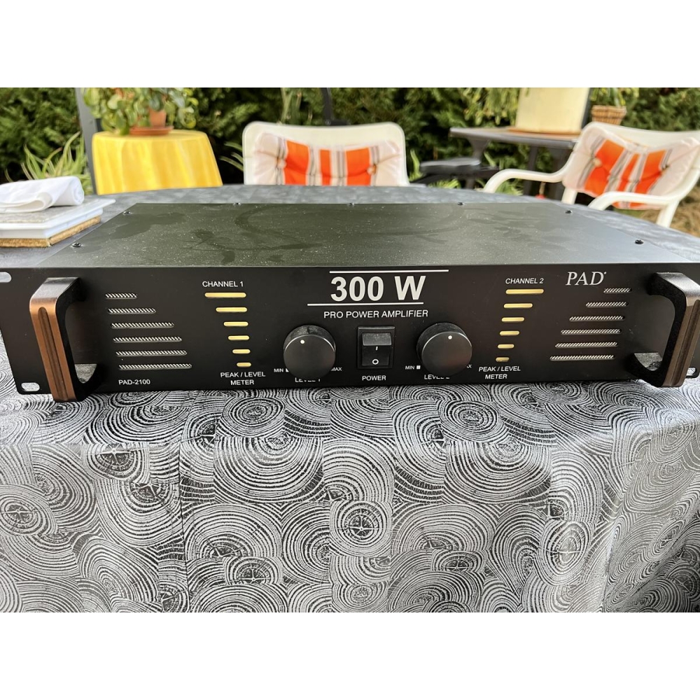 PAD 300W – Amplificateur de puissance stéréo rackable