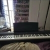 Yamaha P-125 with stand