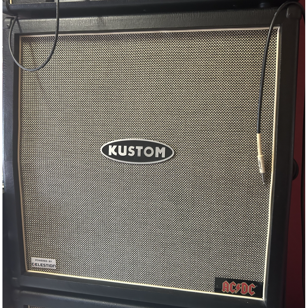 Kustom Q412B - Pantalla de guitarra 4x12'' con carácter robusto