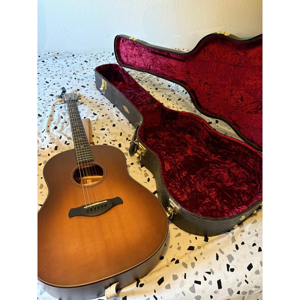 Taylor Builder’s Edition 517e WHB