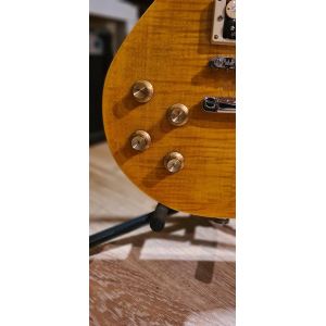 Vintage V100AFD Paradise Tribute Gaucher