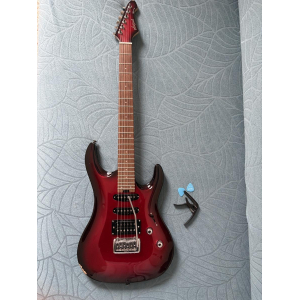 Aria Pro II - Guitarra eléctrica HSS en color rojo metálico