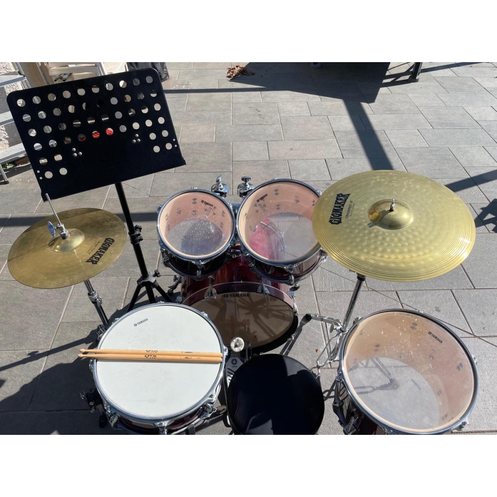 YAMAHA GIGMAKER Drum Set