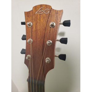 La Lâg Tramontane T118 ACE BLK es una guitarra electroacústica de gran calidad. Con una estética elegante y un sonido