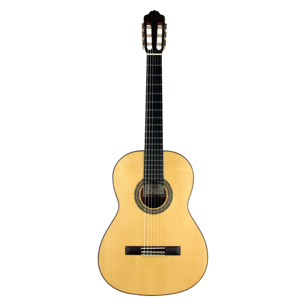 Esteve Gitarre 4st Fichtendecke