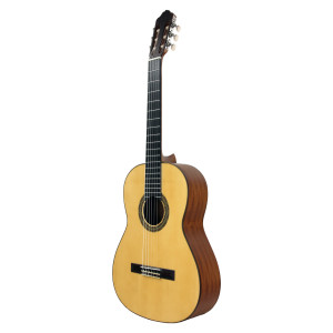 Esteve Gitarre 4st Fichtendecke