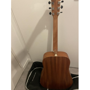 Cort – Guitare folk acoustique dreadnought