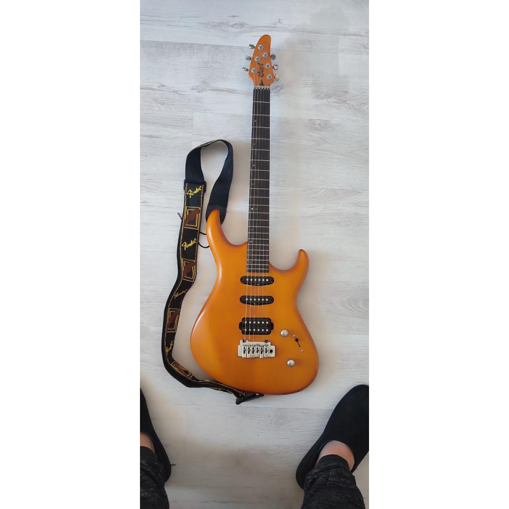 La serie S de Cort es una línea altamente aclamada de guitarras eléctricas diseñadas para satisfacer las demandas de los 