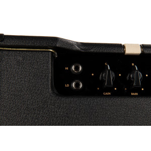Cort 15W Röhren-Gitarren-Head
