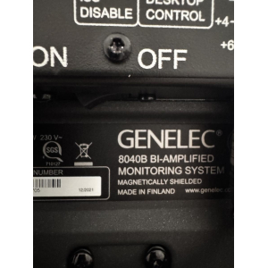 Genelec 8040B - Pair of like-new bi-amplified pro studio monitors